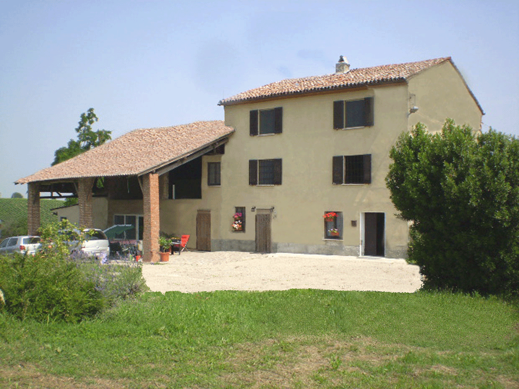 Farmhouse Torrone di Bosnasco