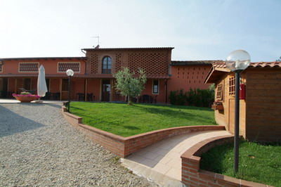 Farmhouse Orentano